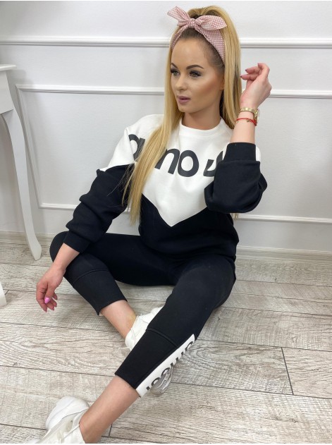 KOMPLET DRESOWY AMOUR